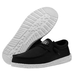 Wally Slub Canvas - Black 10 Wally Slub Canvas - Black -Heydude Store 40009 001 WALLYSLUBCANVAS BLACK PAIRBOTTOM